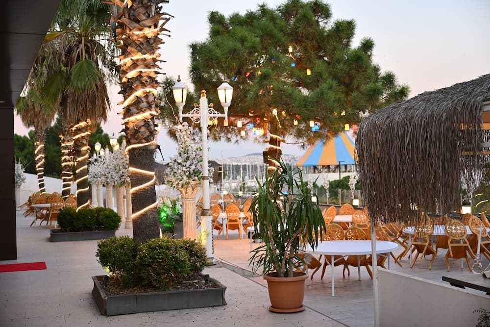 Suare Garden